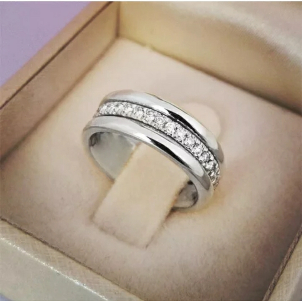 NEW Silver Unisex Ring
